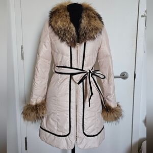 Rady Gyaru Quilted Down Zip Coat Real Fox Fur Trim & Velvet Piping Vanilla Beige